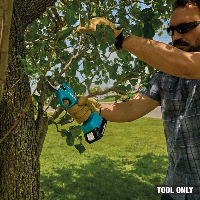 Makita 18V LXT LithiumIon Brushless Cordless Pruning Shear (Bare Tool)