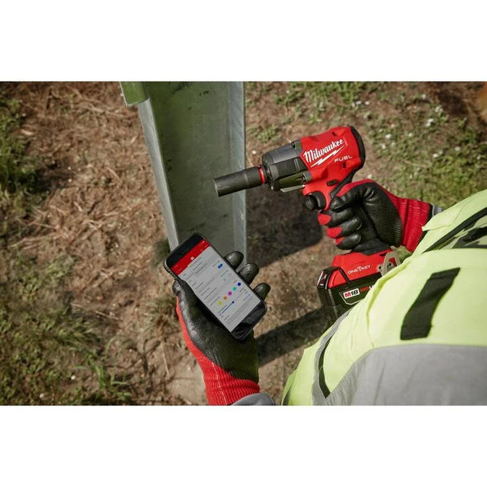 Milwaukee M18 FUEL™ 1/2" Controlled Mid-Torque Impact Wrench w/ TORQUE-SENSE™