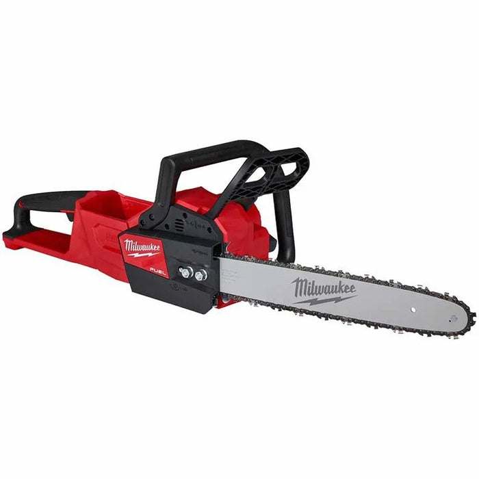 Milwaukee M18 FUEL 16" Chainsaw Bundle