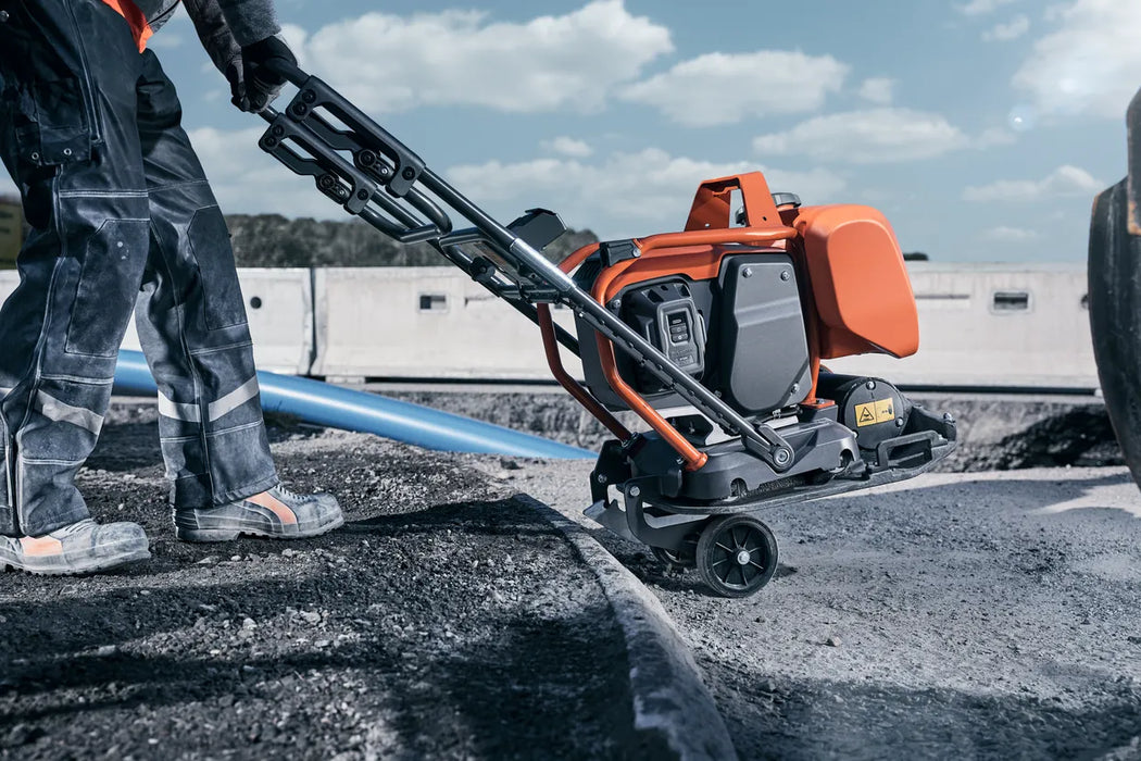 Husqvarna Construction LF 75 PACE Cordless Forward Plate Compactor