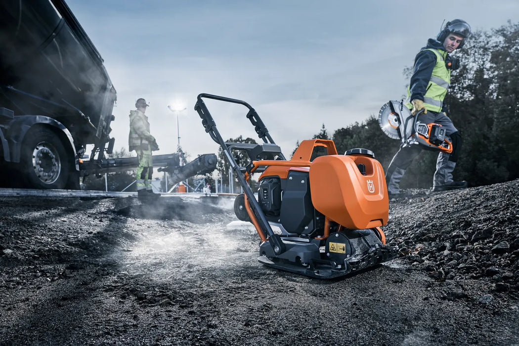 Husqvarna Construction LF 75 PACE Cordless Forward Plate Compactor