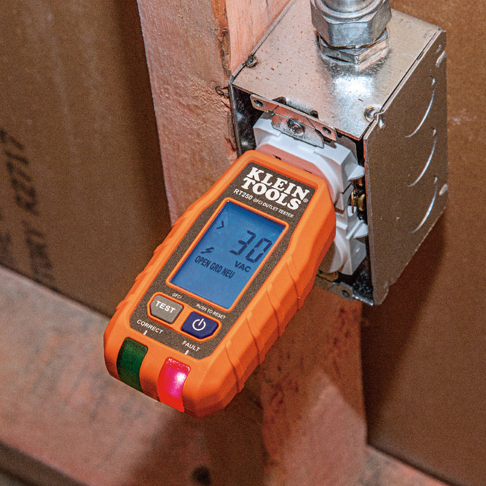 KLEIN TOOLS GFCI Receptacle Tester w/ LCD