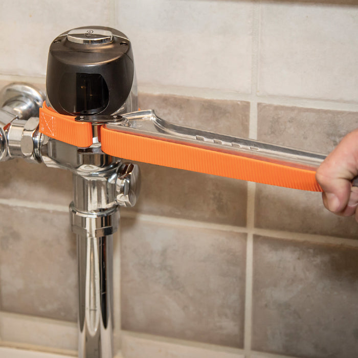 KLEIN TOOLS GRIP-IT™ 12" Handle Strap Wrench, 1-1/2" - 5"