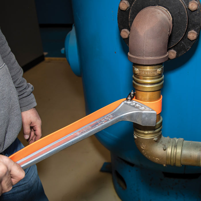 KLEIN TOOLS GRIP-IT™ Llave de correa con mango de 18", 3" - 10"