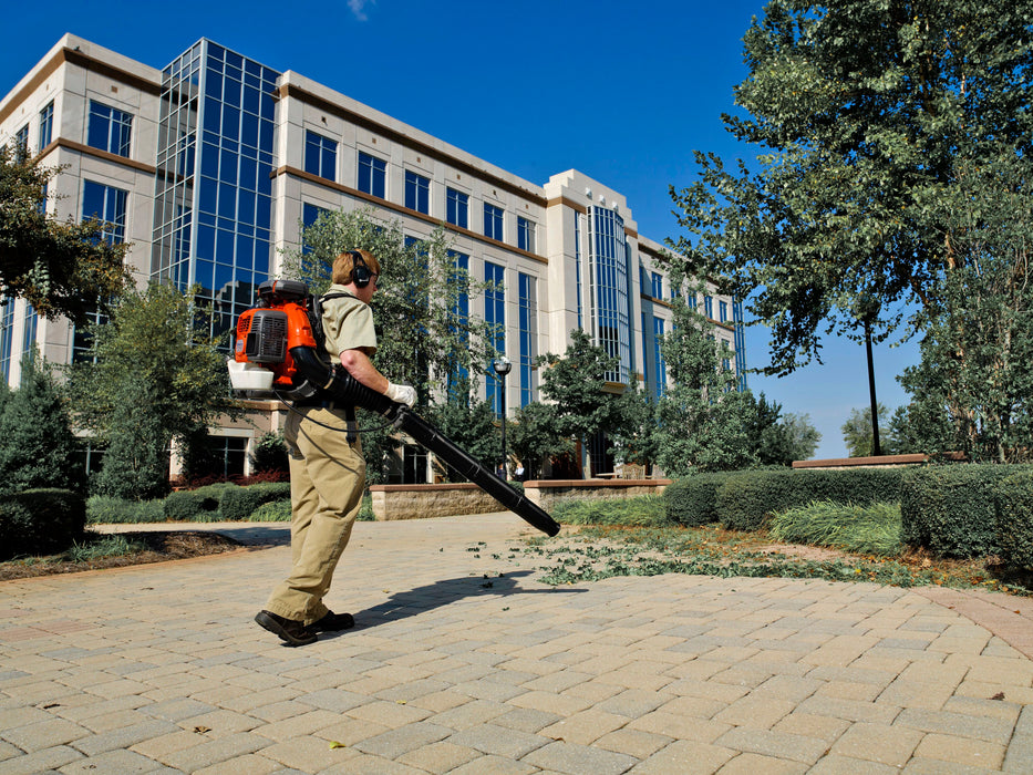 HUSQVARNA 350BT Gas Leaf Blower