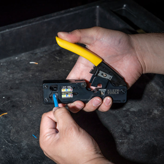 KLEIN TOOLS Compact Ratcheting Data Cable Crimper / Stripper / Cutter