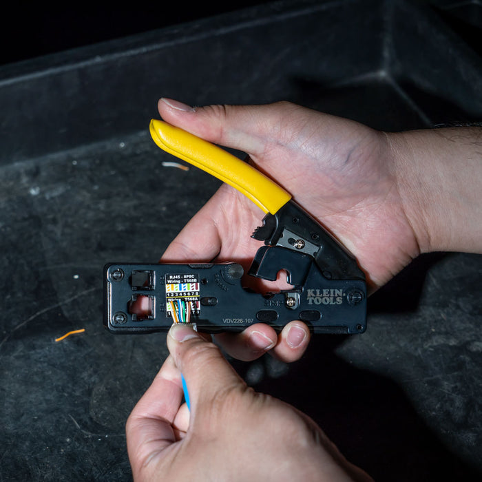 KLEIN TOOLS Compact Ratcheting Data Cable Crimper / Stripper / Cutter