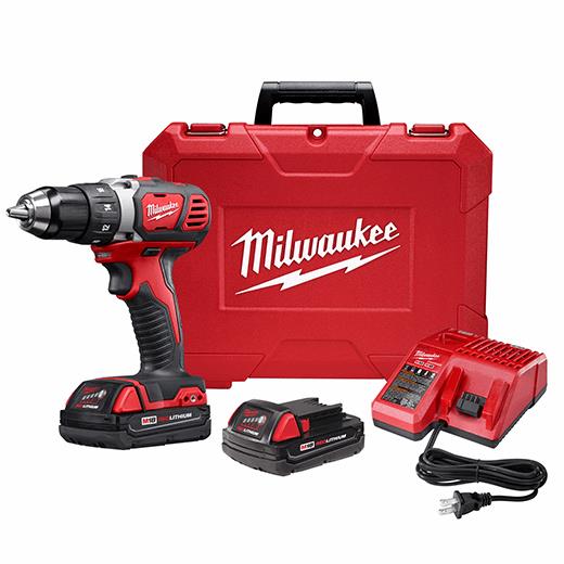 Kit de taladro atornillador compacto MILWAUKEE M18™ de 1/2"